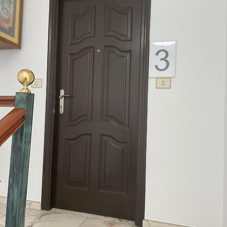 Apartamentos Demar Luis Casais O Grove Extérieur photo