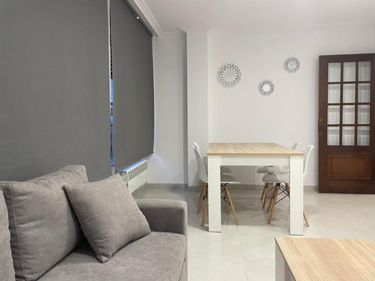 Apartamentos Demar Luis Casais O Grove Extérieur photo