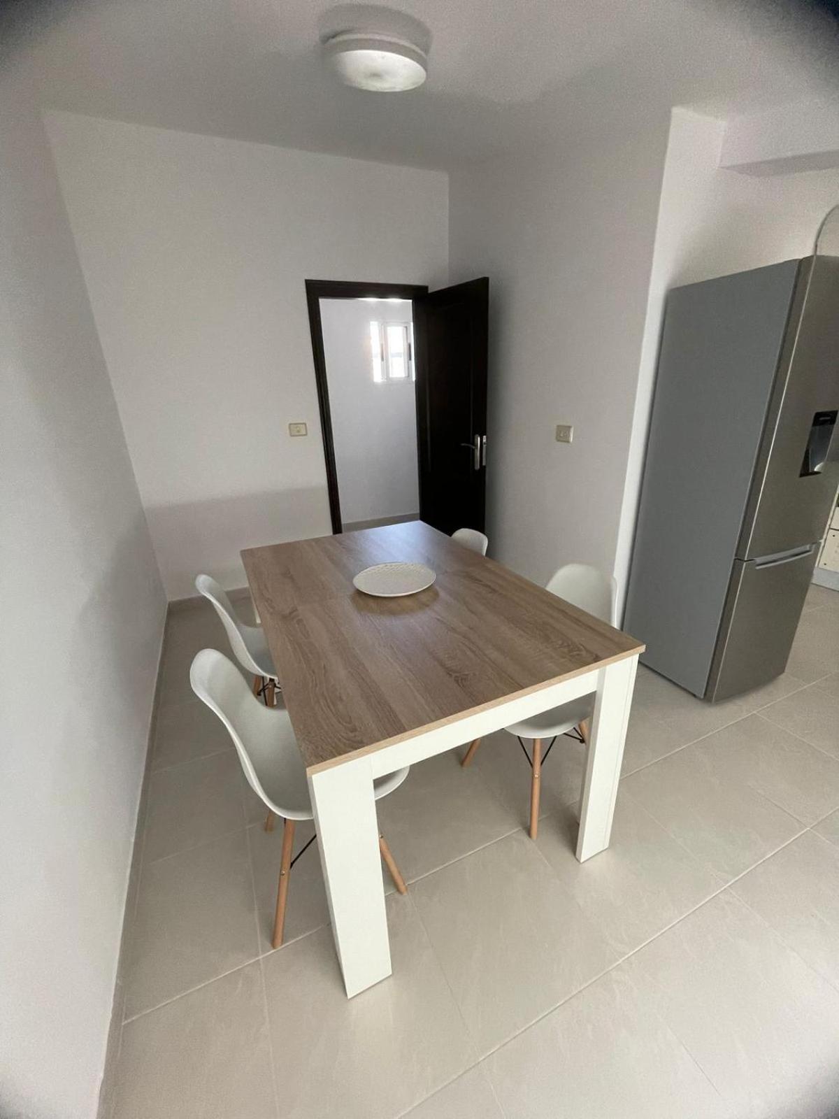 Apartamentos Demar Luis Casais O Grove Chambre photo